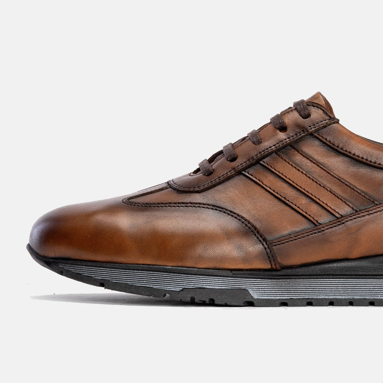 Volzak 5152 Basket en cuir Marron Vintage