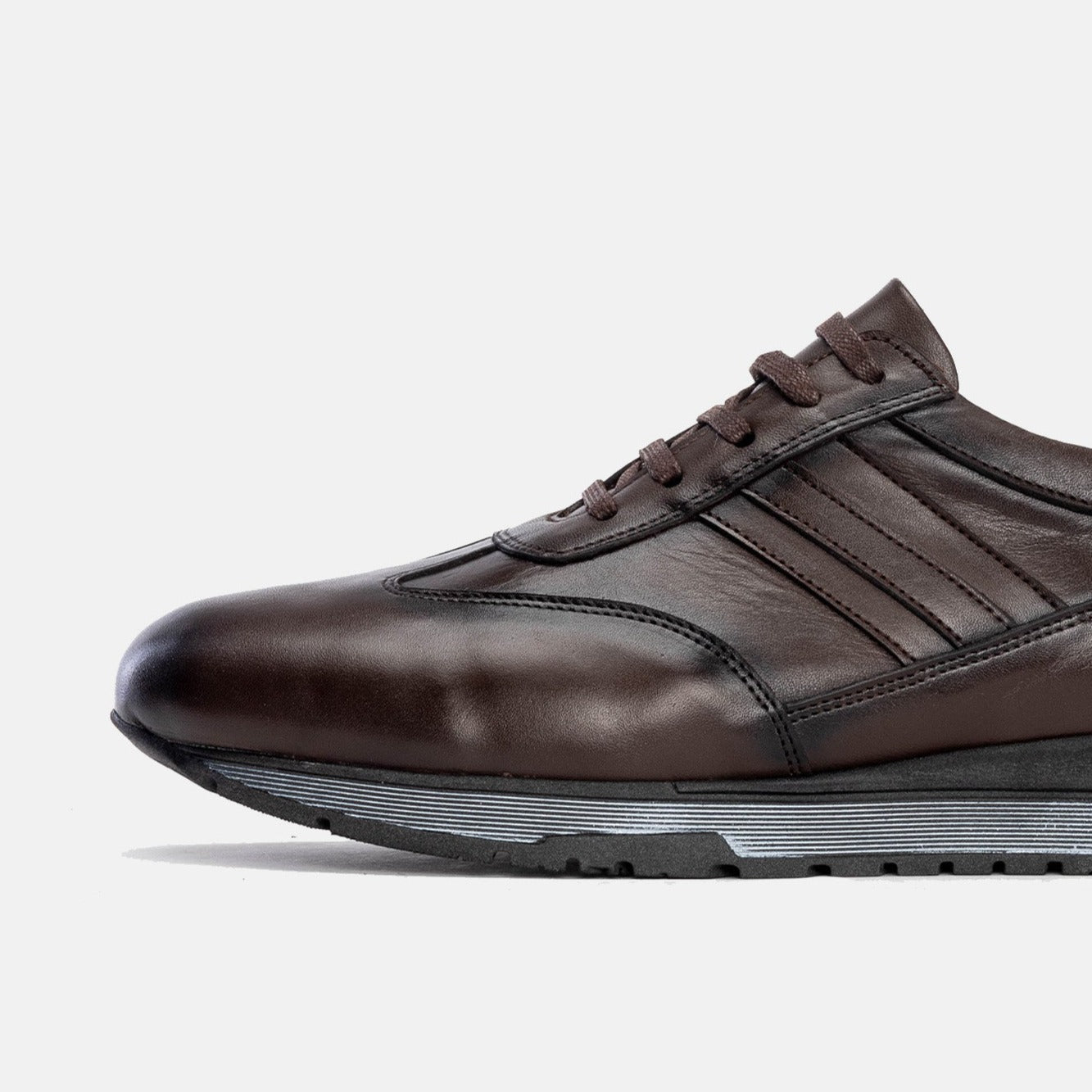 Volzak 5152 Basket en cuir Marron