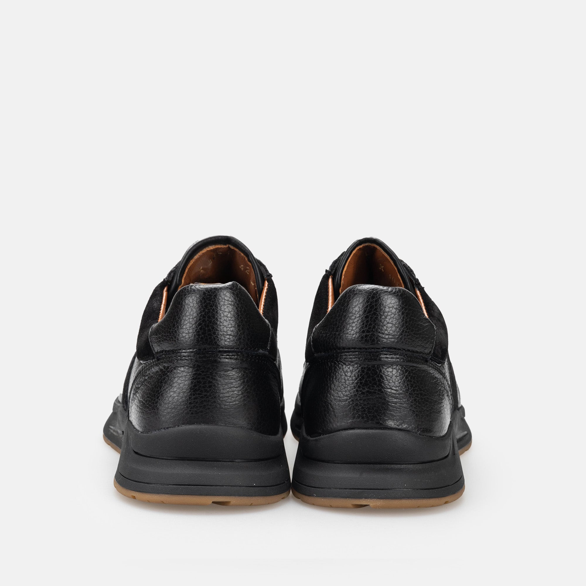 Volzak 3038 Basket en cuir Noir