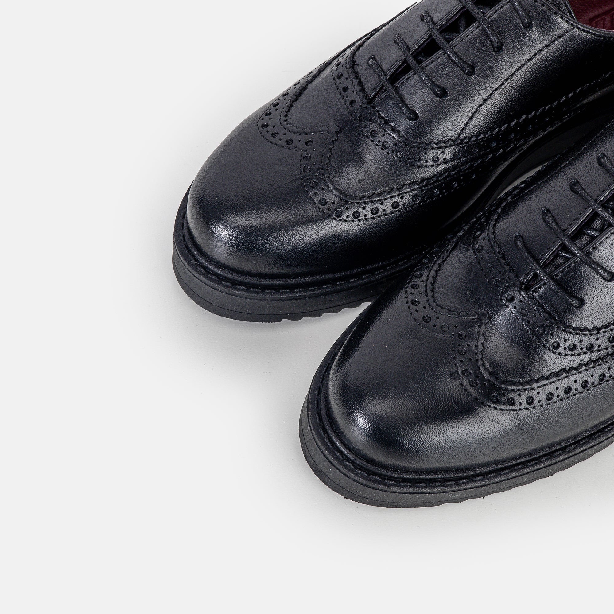 Volzak 0720 Black Leather Shoe