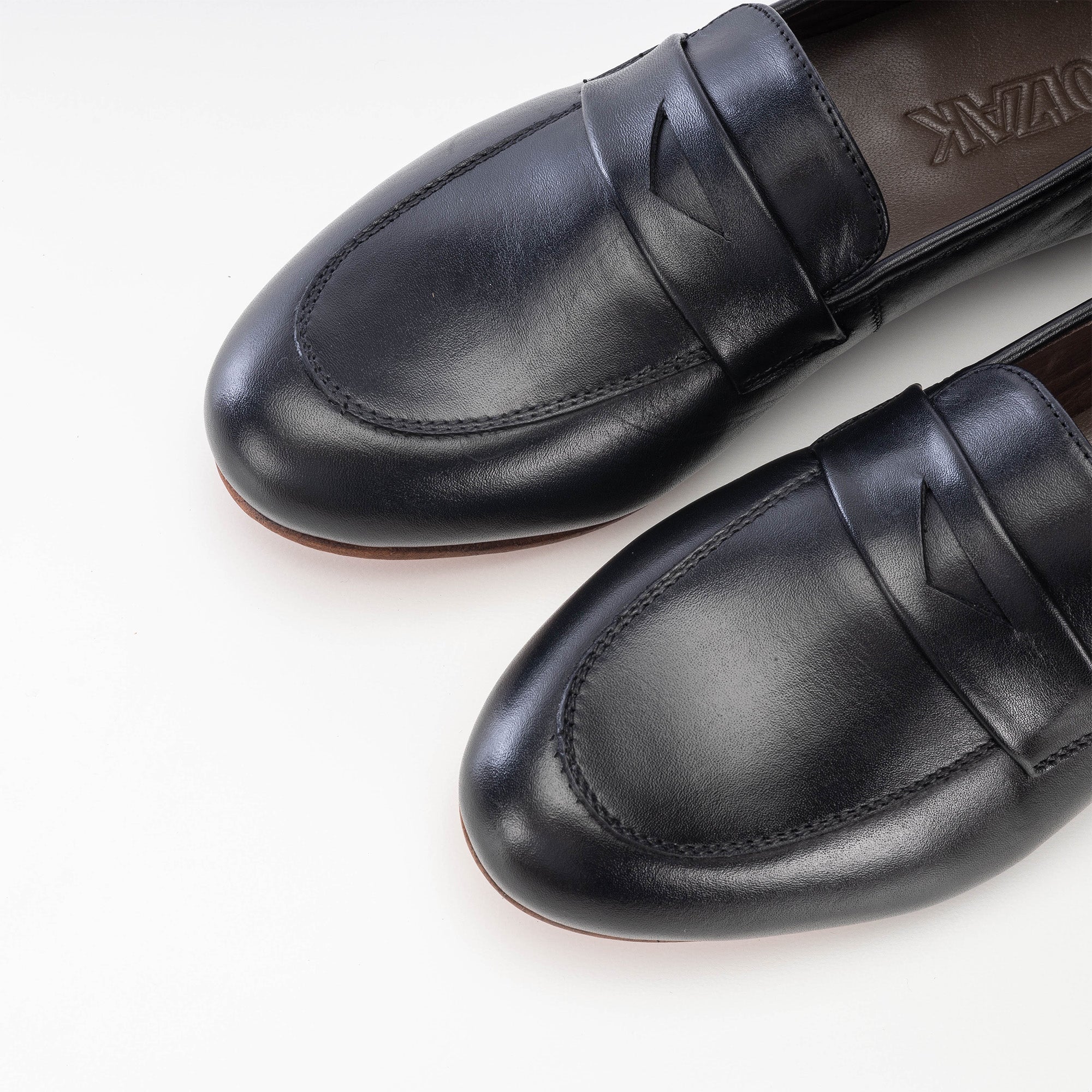 Volzak 3037 Black Leather Shoe