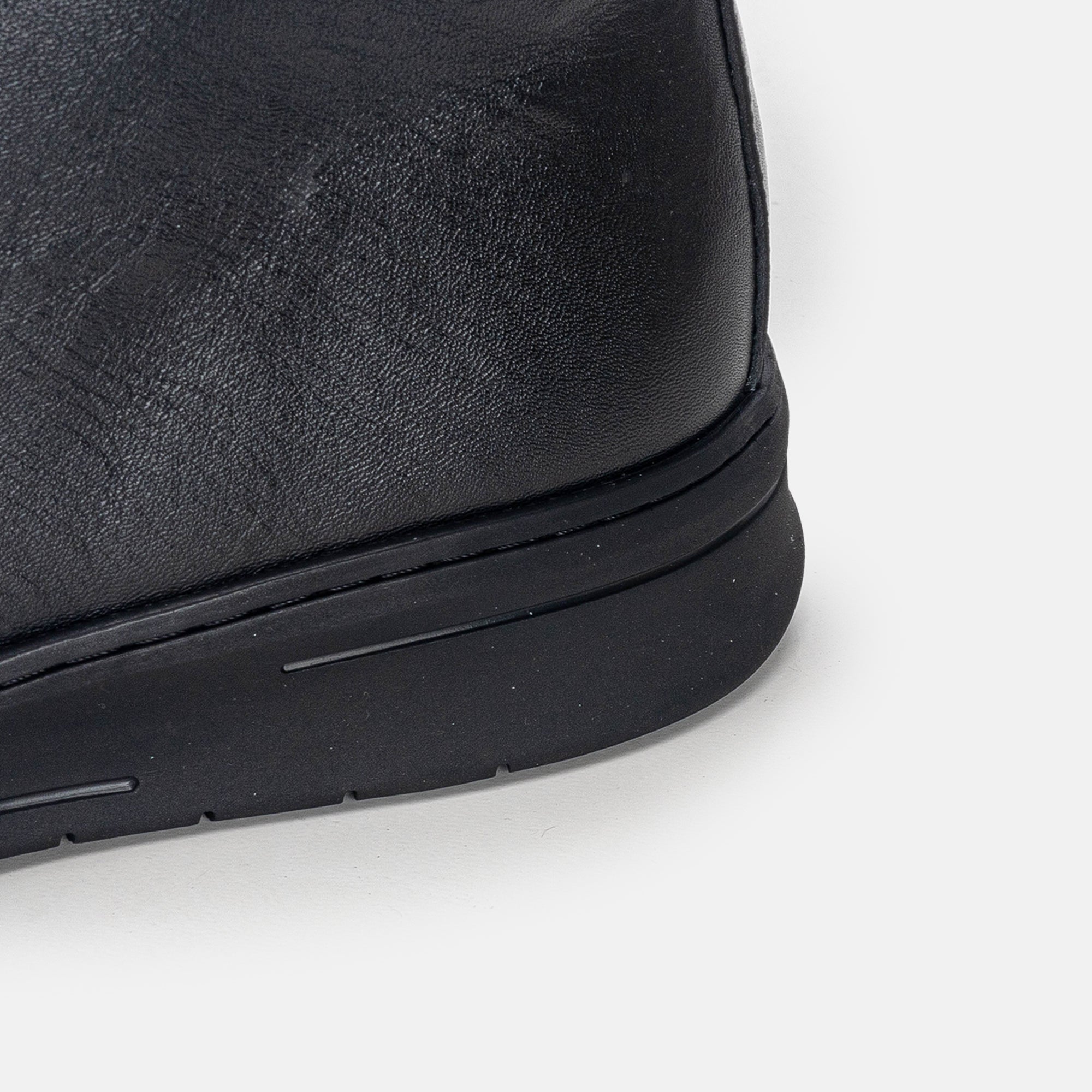 Volzak 805 Black Leather Ankle Boot