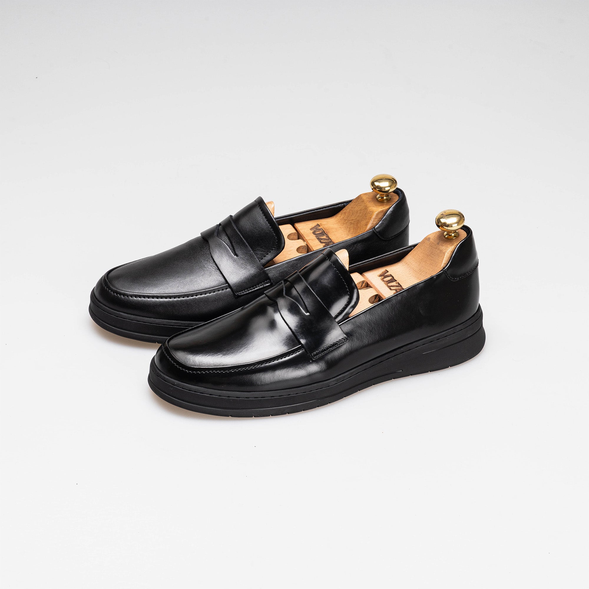 Volzak 3075 leather shoe Black