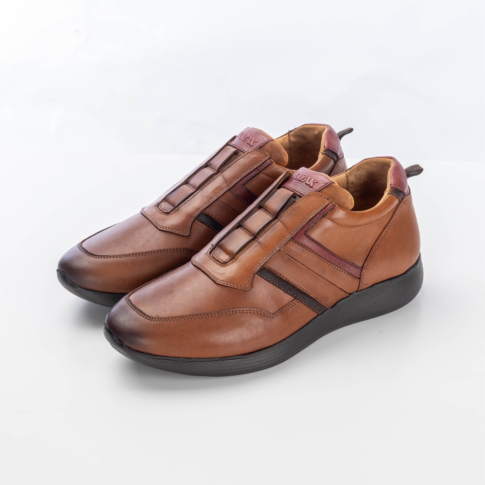 Volzak 586 Espadrille en cuir camel