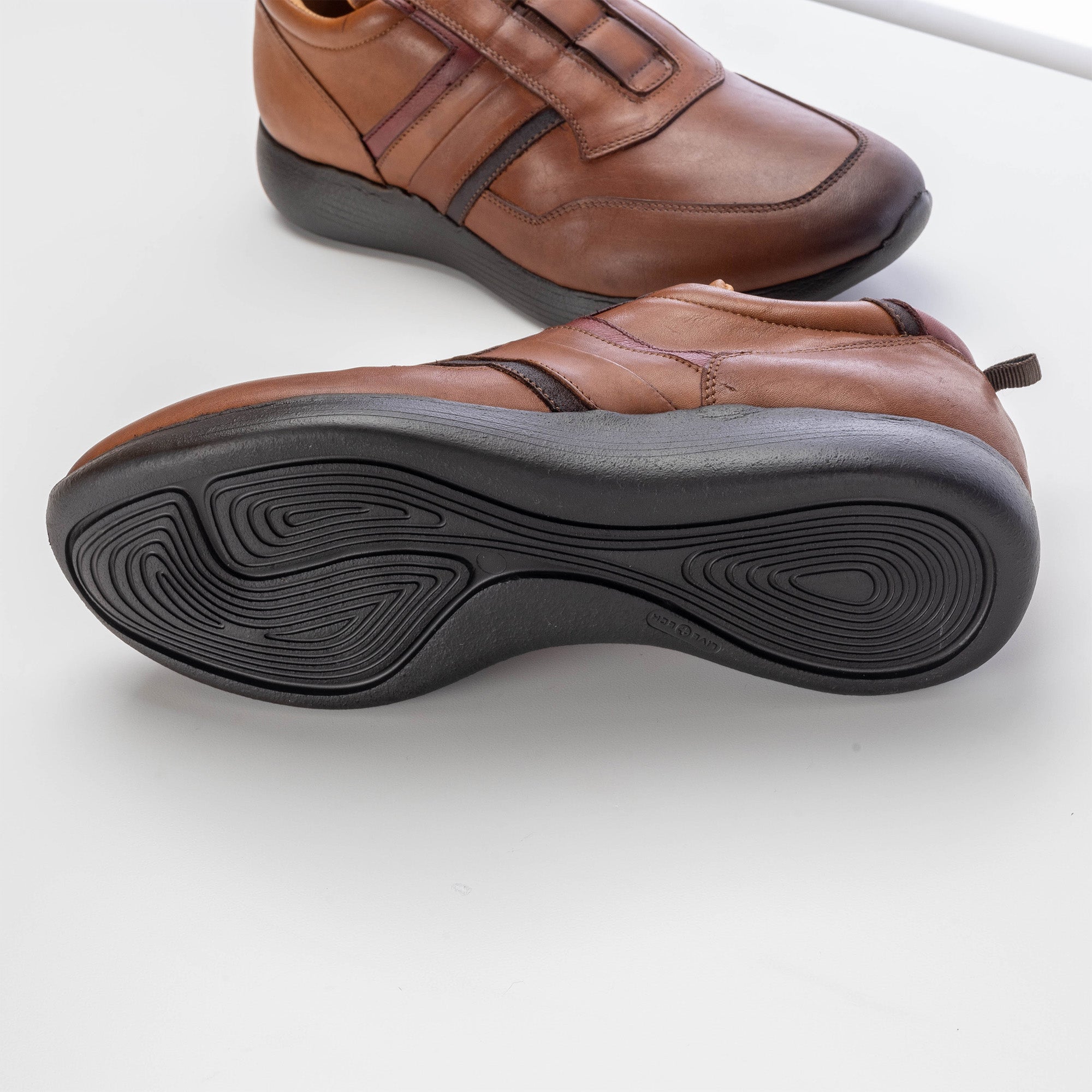 Volzak 586 Espadrille en cuir camel