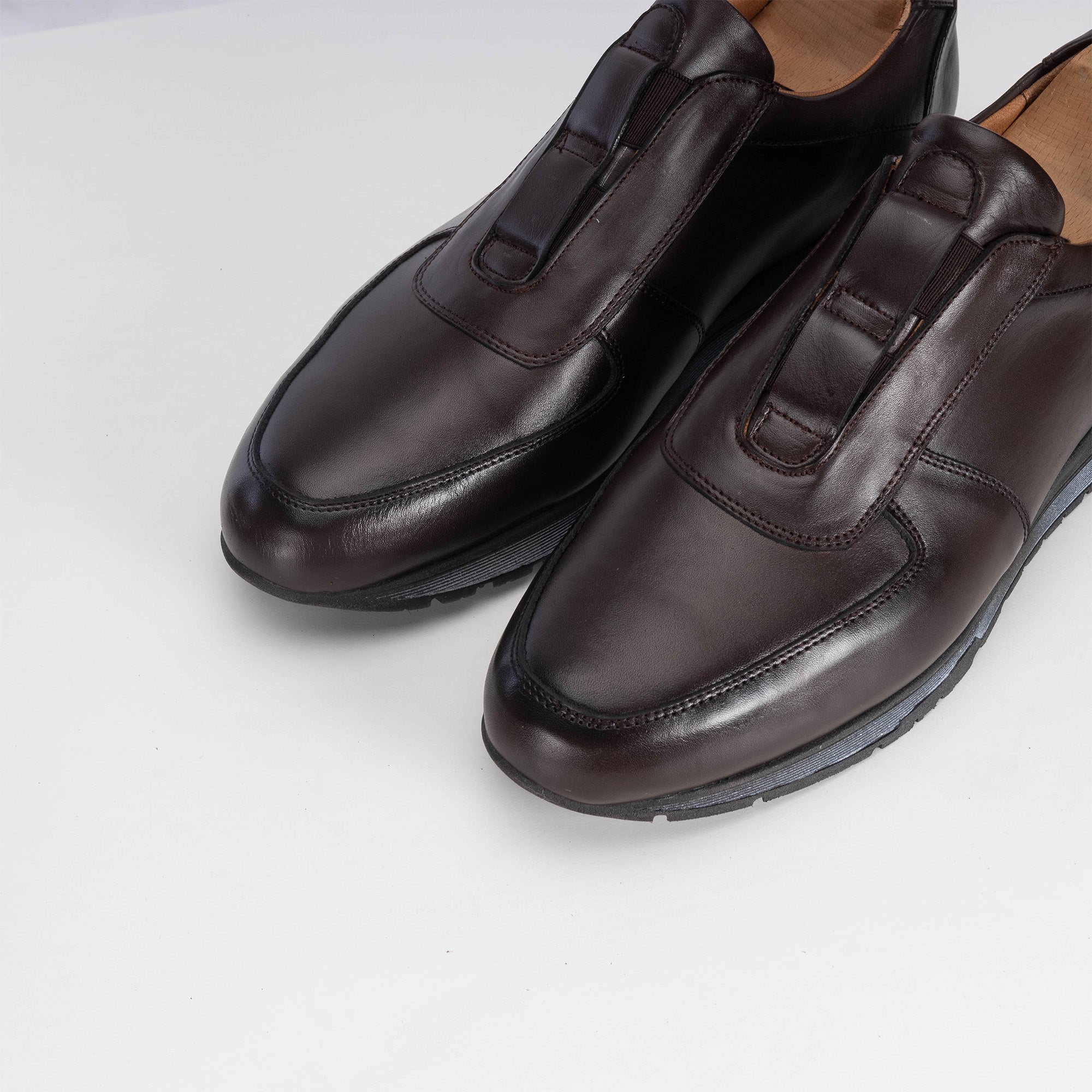 Volzak 5227 Basket en cuir marron
