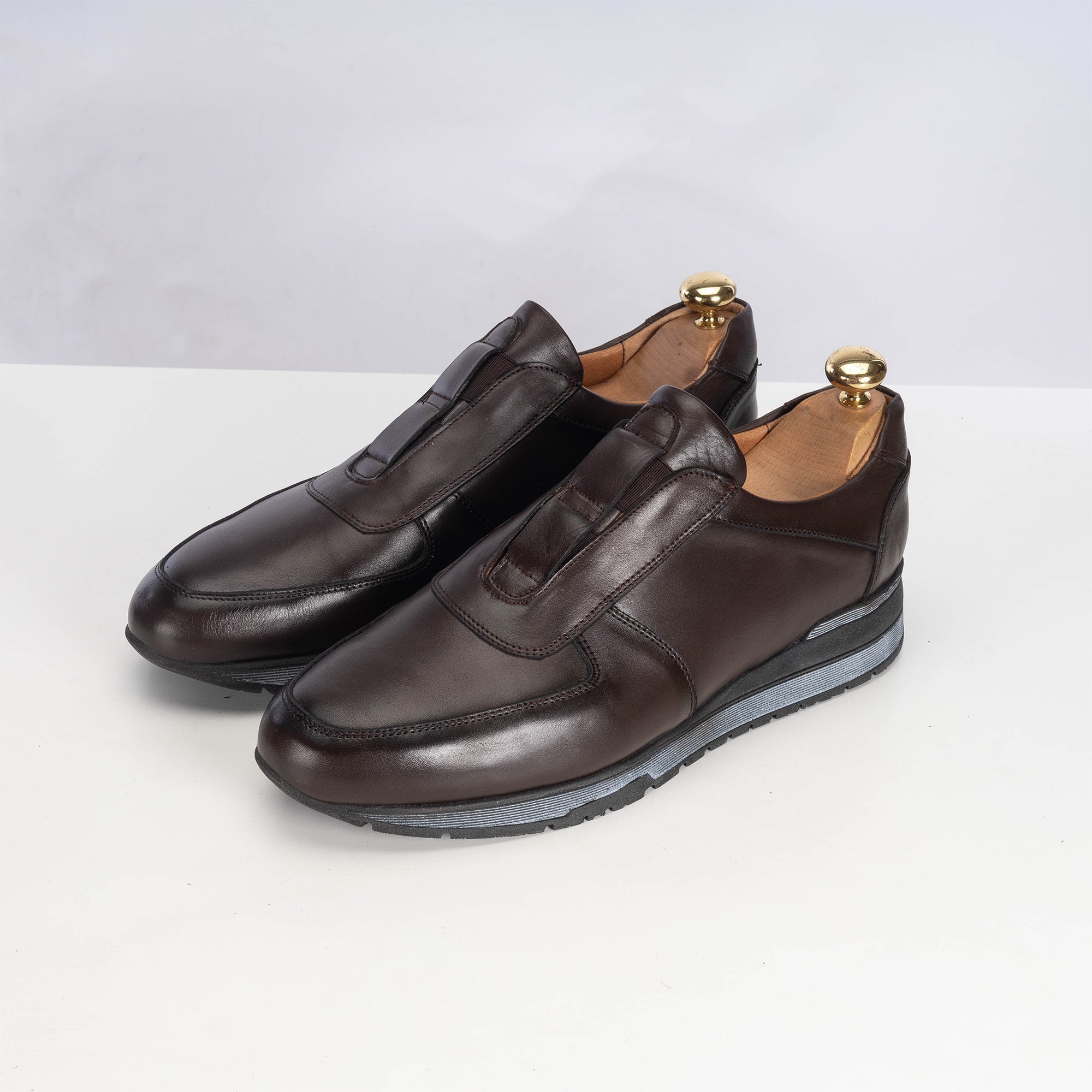 Volzak 5227 Basket en cuir marron