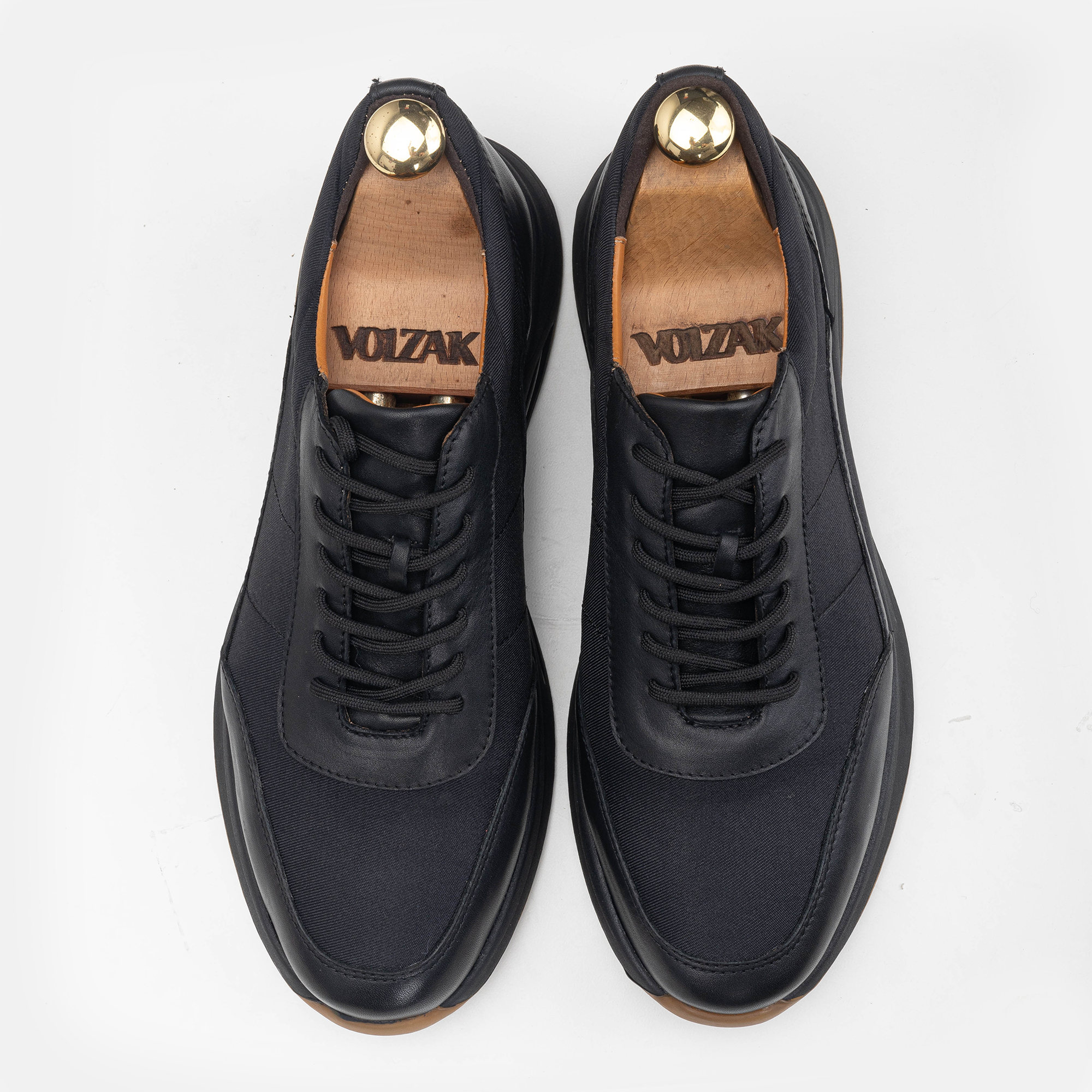Volzak 3039 Basket en cuir Noir