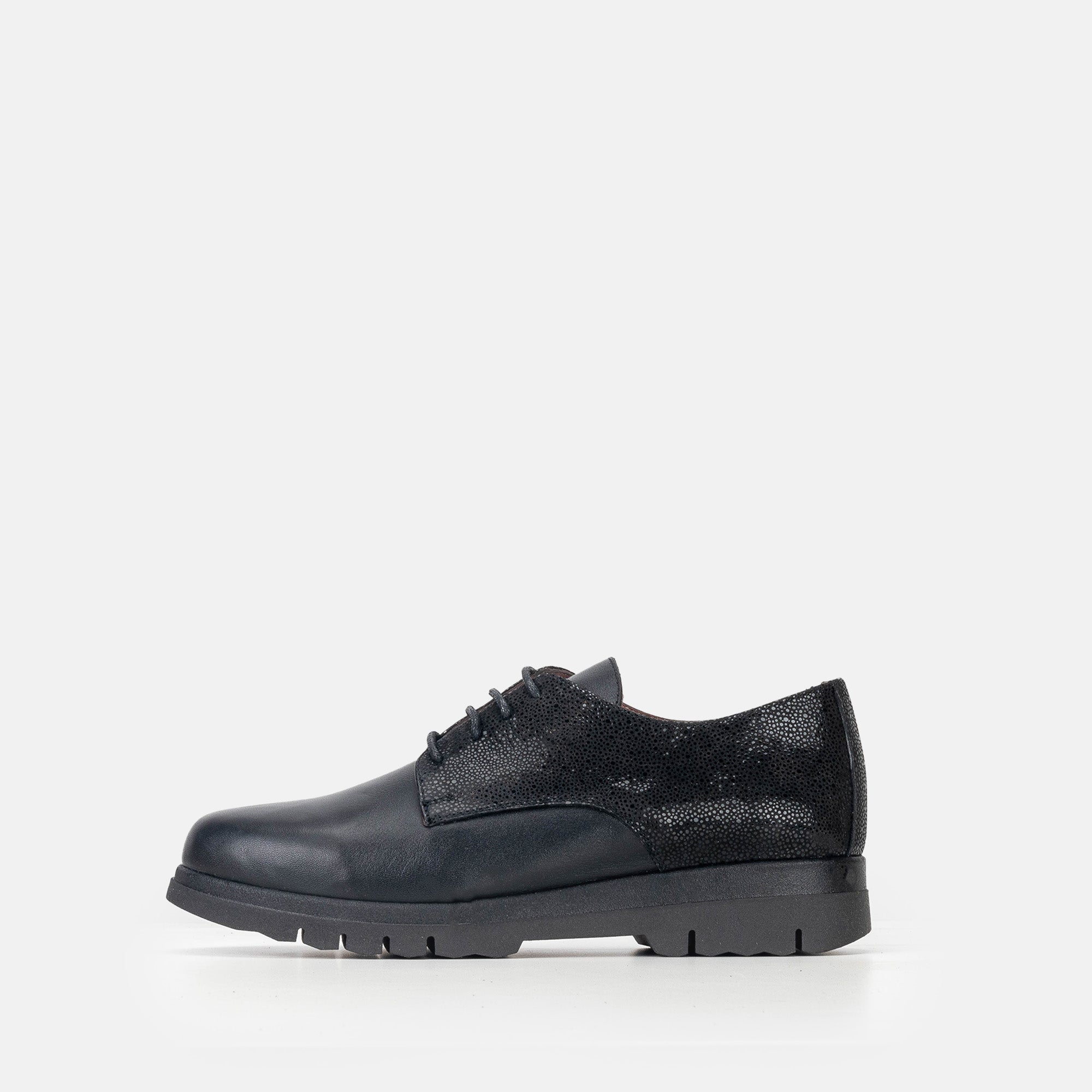 Volzak 3042 Black Leather Shoe