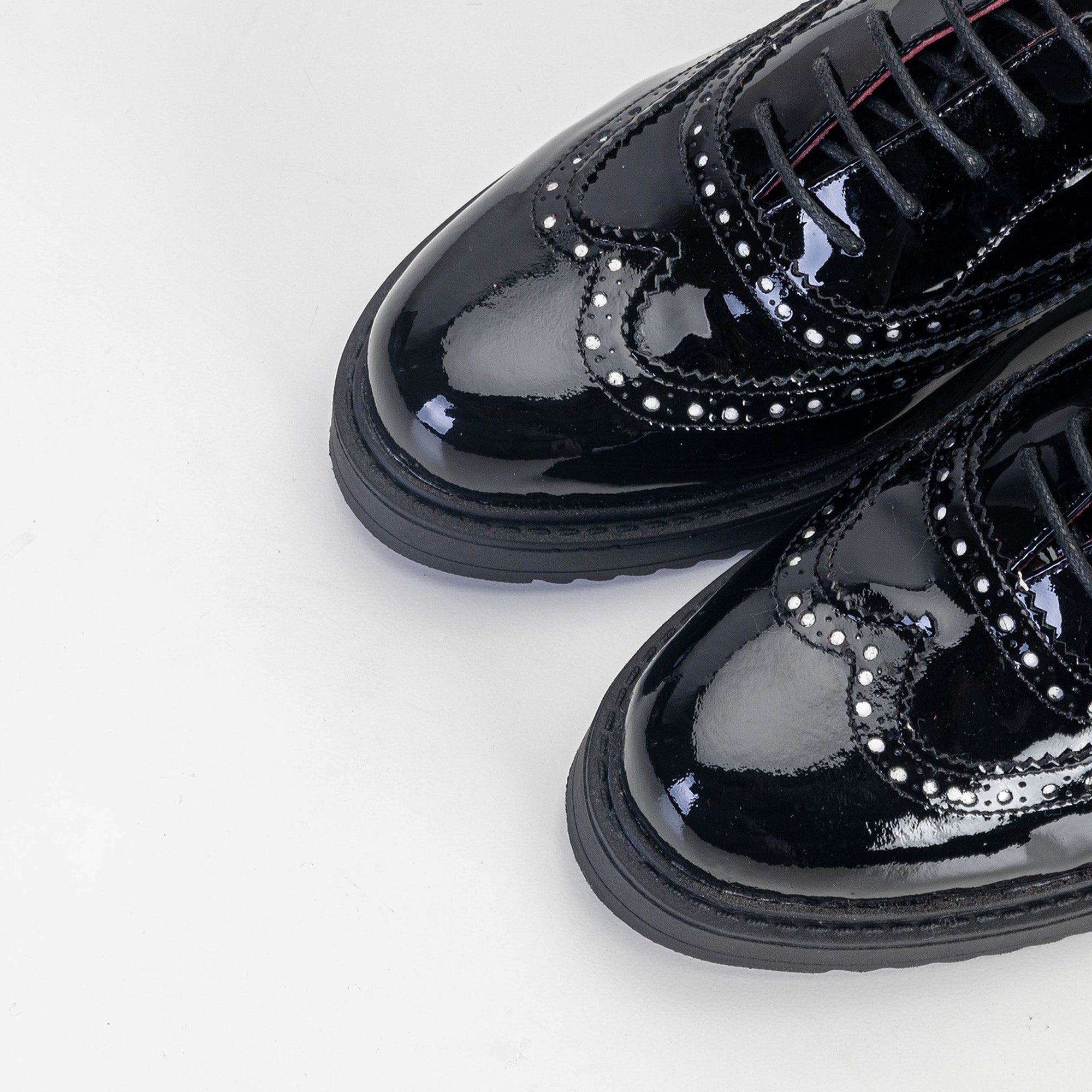 Volzak 0720 Black Patent Leather Shoe
