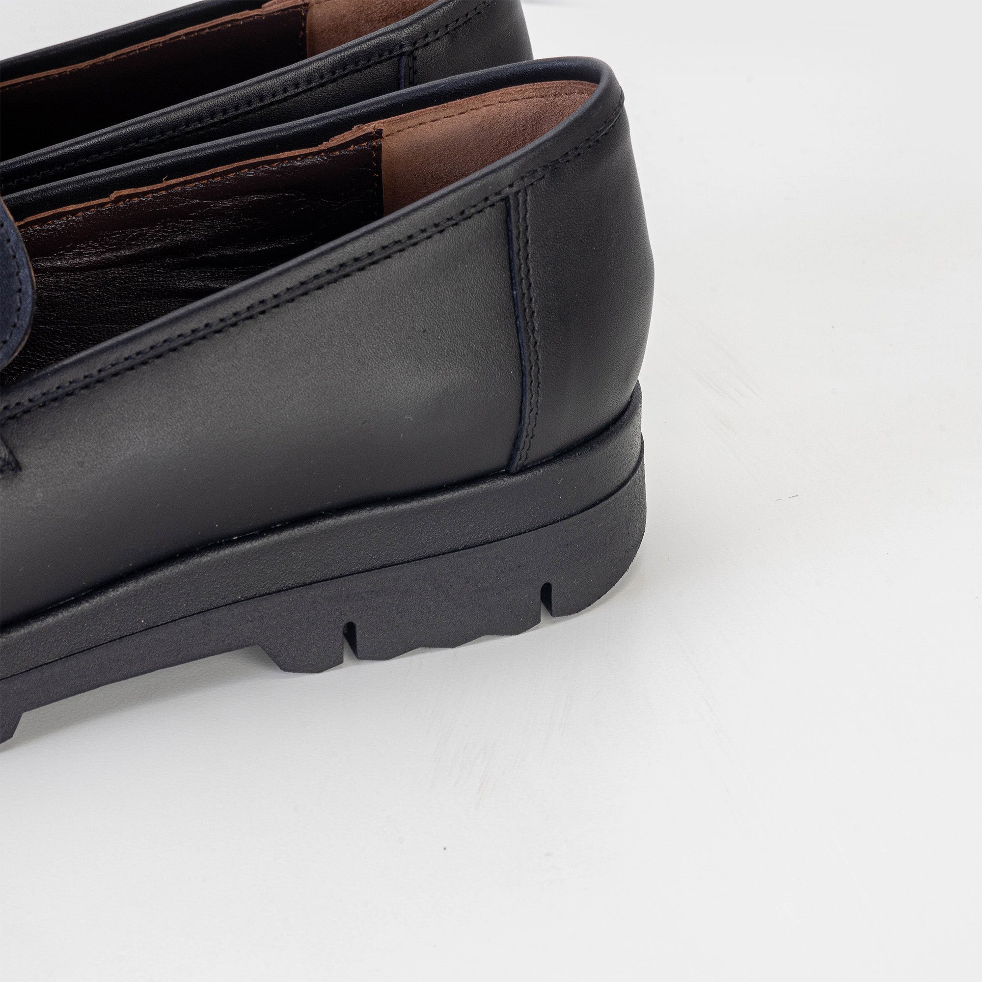Volzak 120 Black Leather Shoe