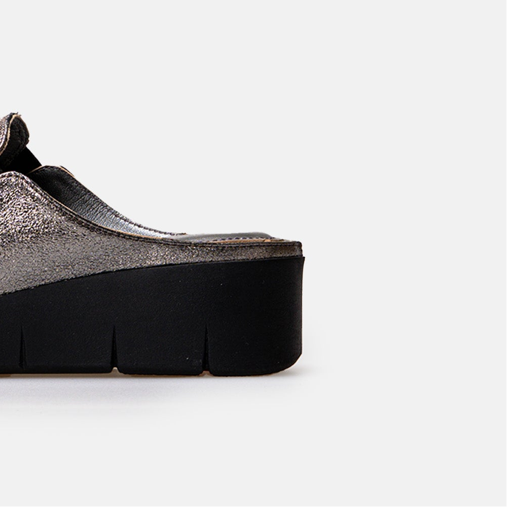 Volzak 06 Sabot en cuir Platinium