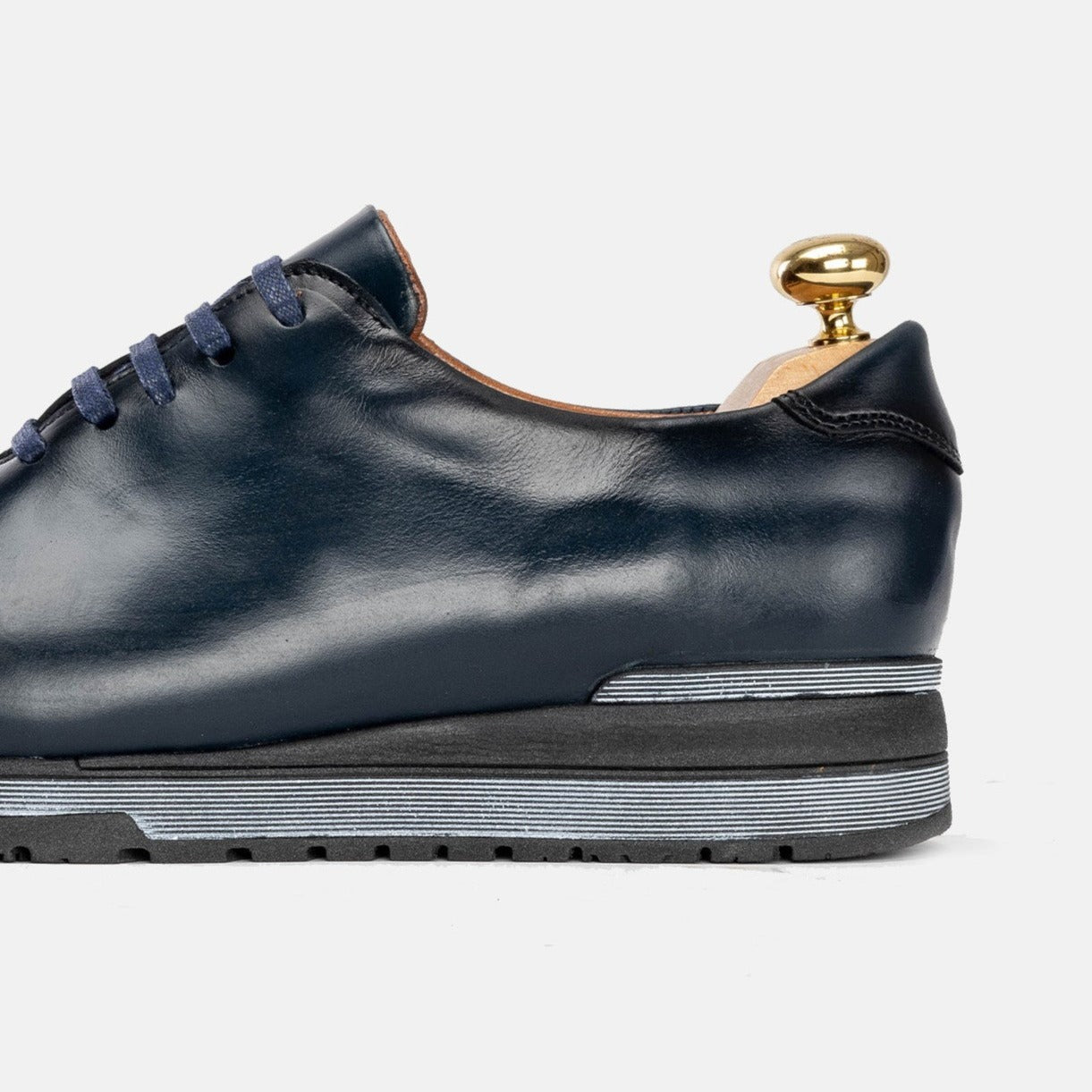 Volzak 5154 Basket en cuir Bleu