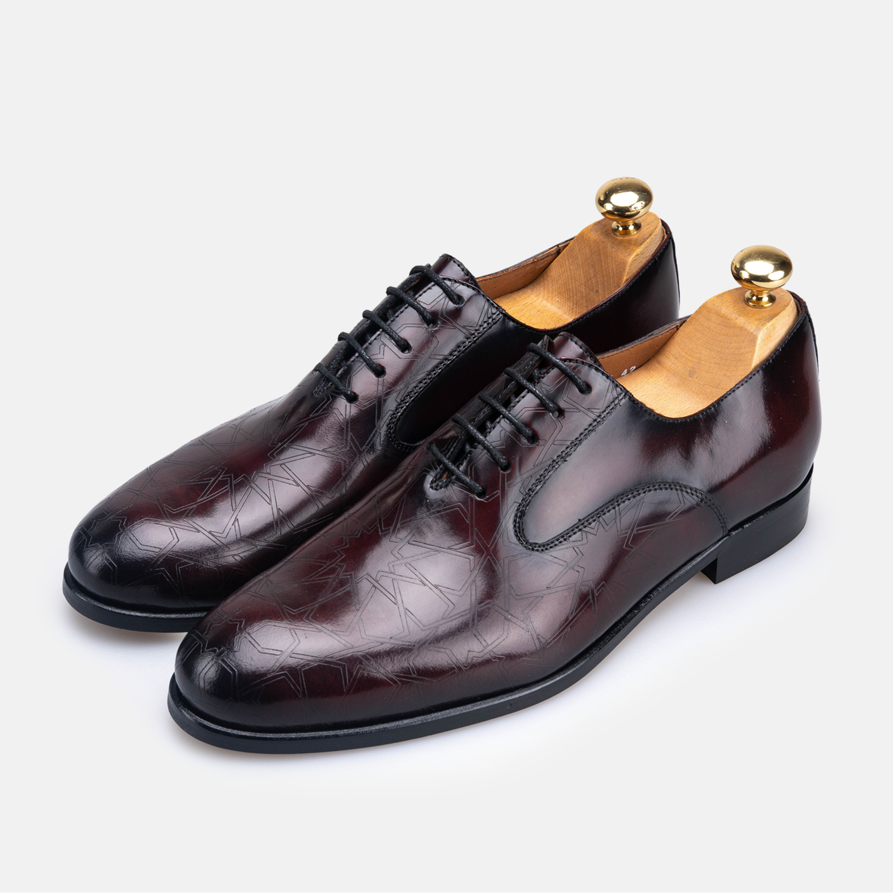 Édition limitée Volzak Zellige chaussure en cuir Bordeaux Démasquable