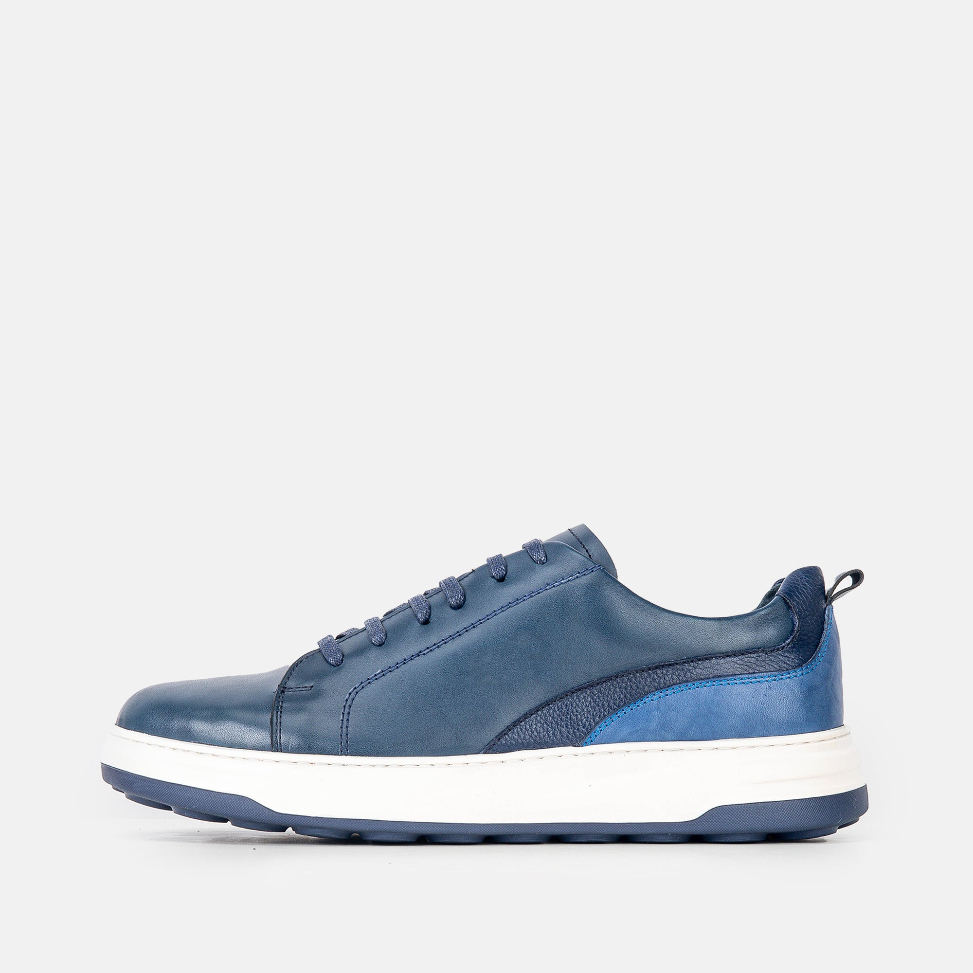 Volzak 6092 basket en cuir Bleu