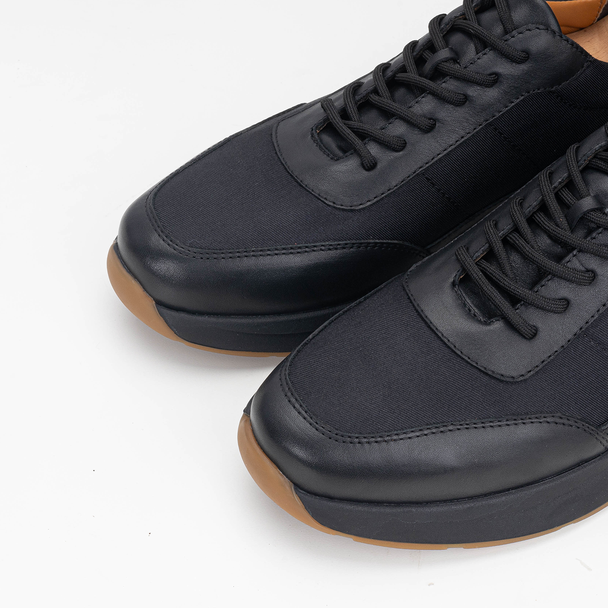 Volzak 3039 Basket en cuir Noir