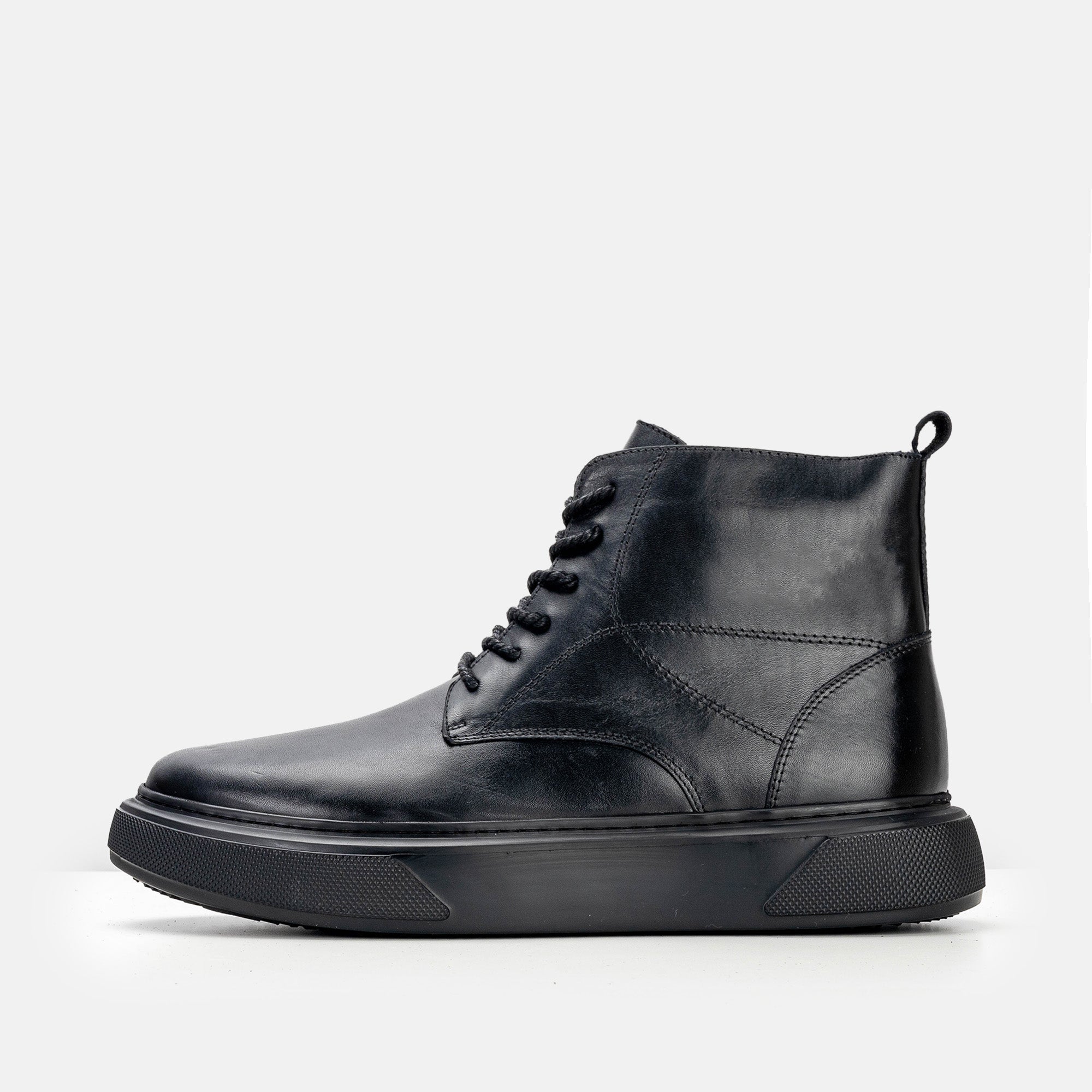 Volzak 4003 Black Leather Ankle Boot
