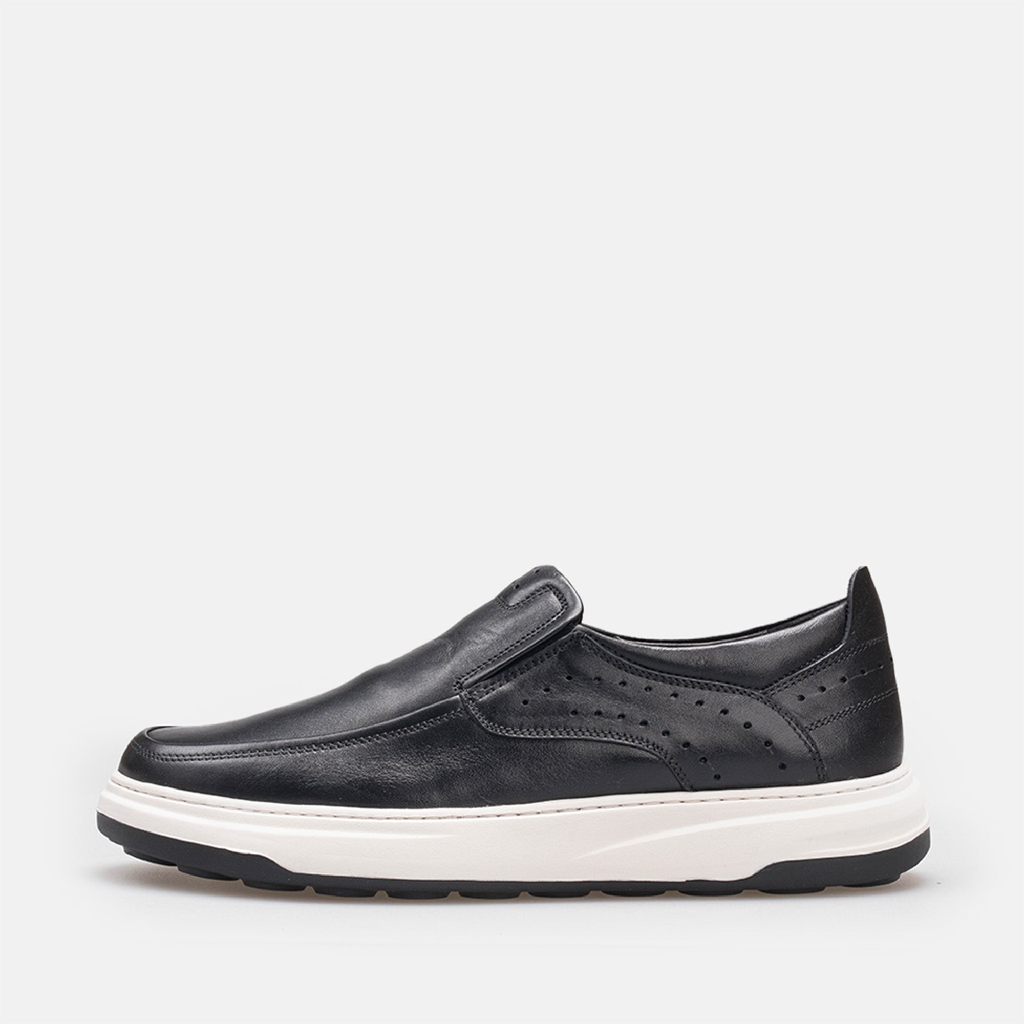 Volzak 3072 basket en cuir Noir